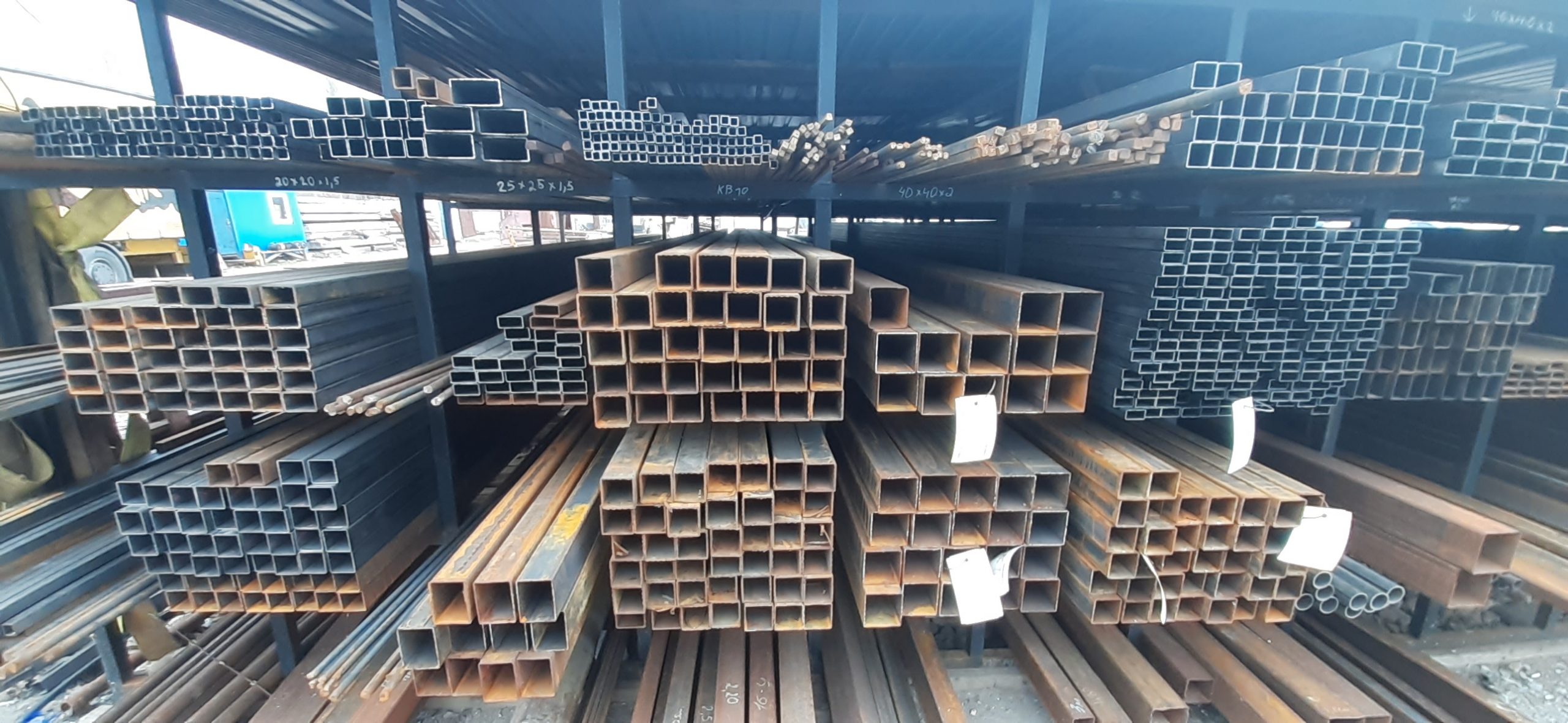 Металлопрокат для промышленности: профессиональный гид по выбору поставщика